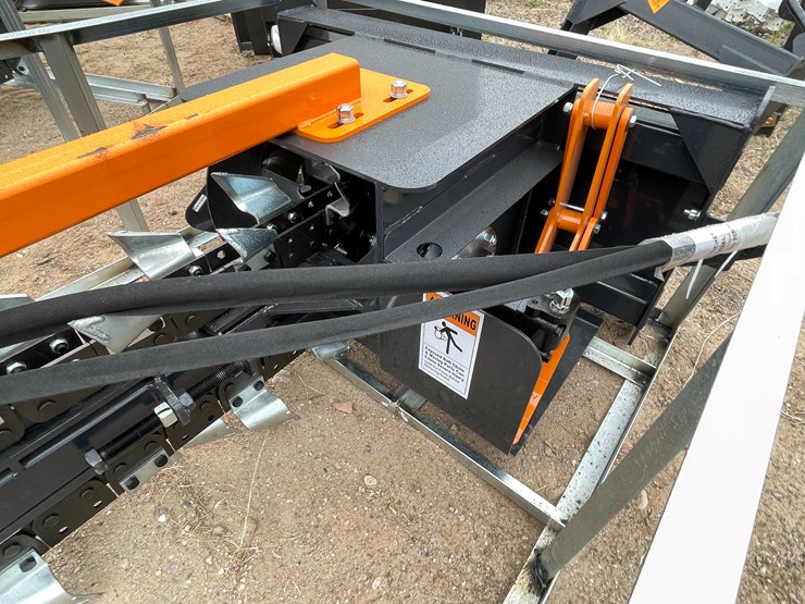 #4322-•-unused-2026-wolverine-skid-steer-trencher-attachment-image-18