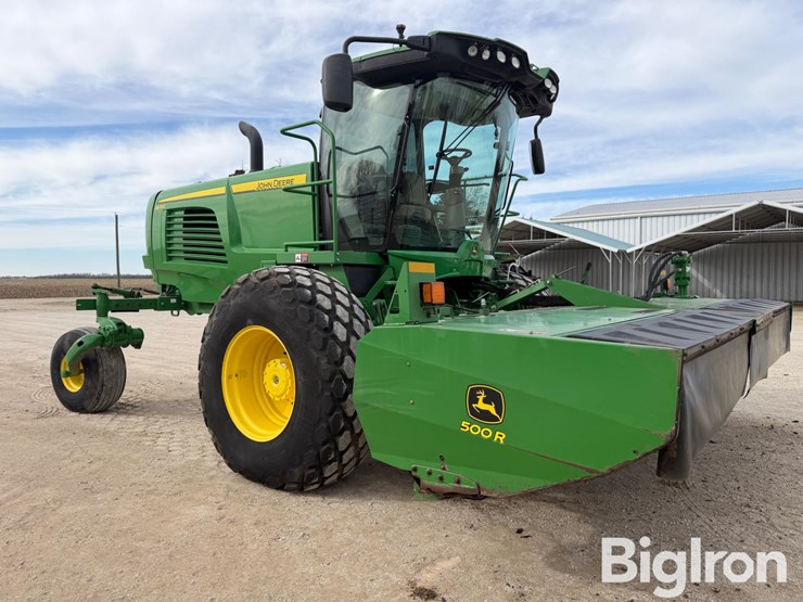 2021-john-deere-w260-image-3