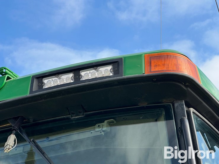 john-deere-8410-image-18