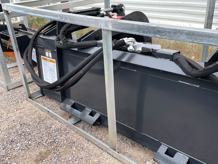 #4365-•-unused-2026-wolverine-skid-steer-grapple-bucket-attachment-image-17