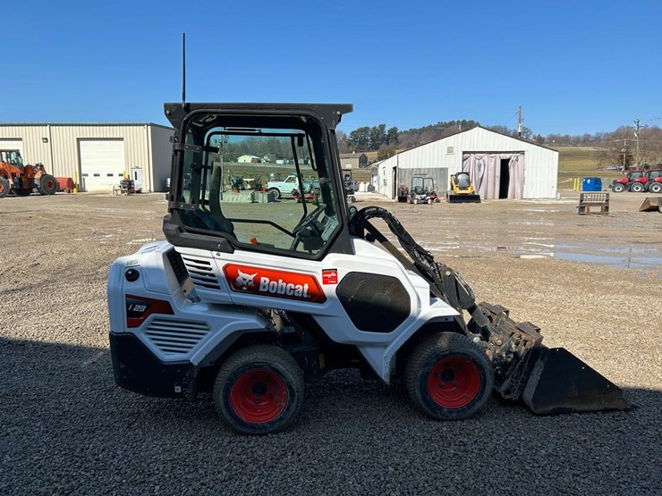 2020-bobcat-l23-image-5