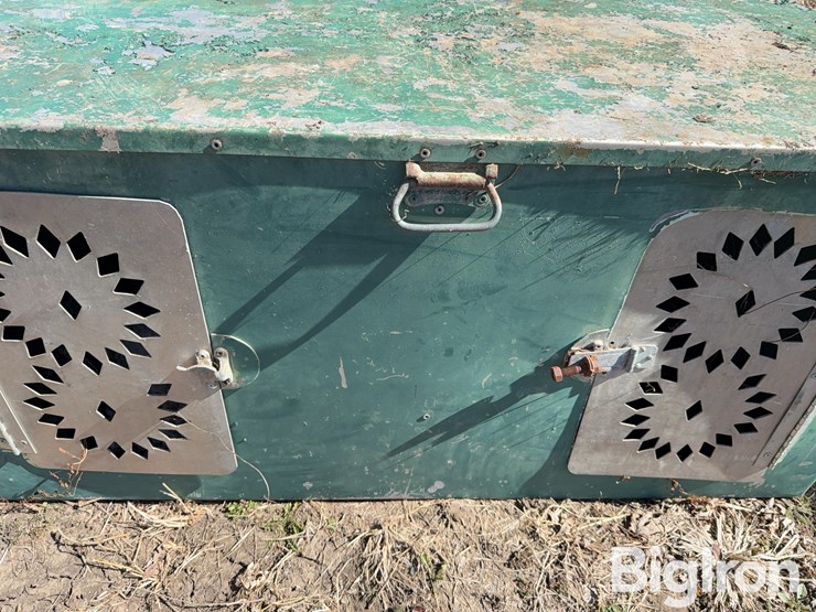 aluminum-dog-box-image-13