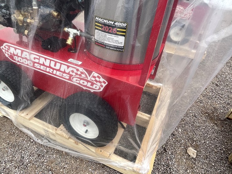 #4303-•-unused-hot-water-pressure-washer-image-12