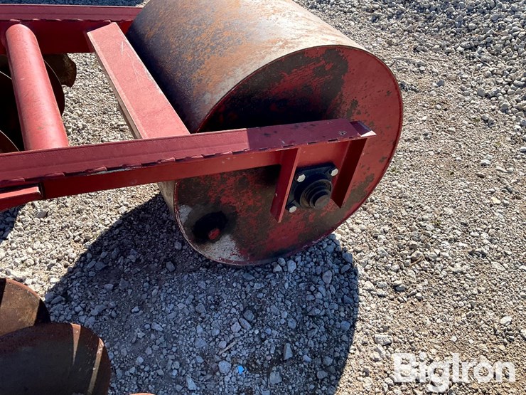 lindsay-track-closer-image-18