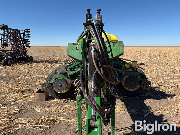 john-deere-1770nt-image-9