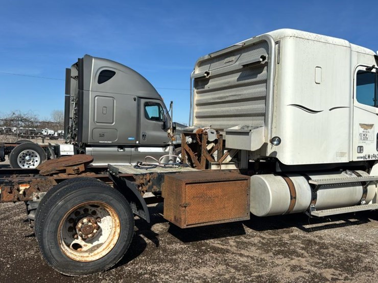 2006-caterpillar-c11-image-5