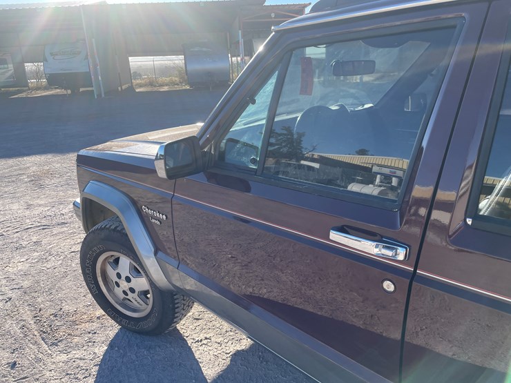 1992-jeep-cherokee-image-5