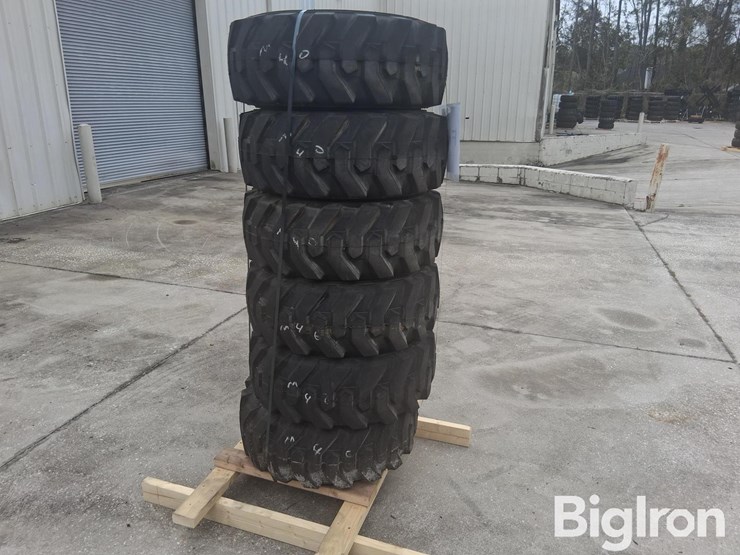 extremelift-10-16.5-tires-&-rims-image-5