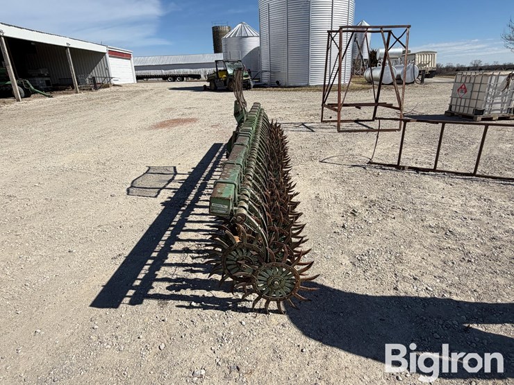 john-deere-400-image-4