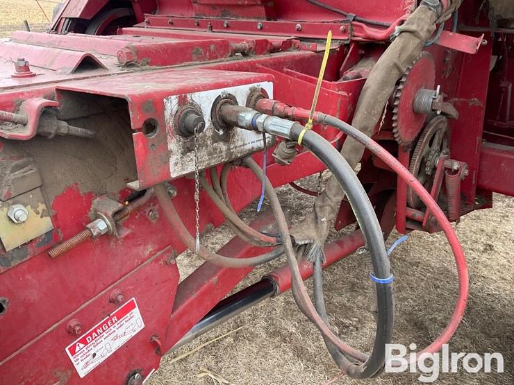 1991-case-ih-1640-image-10