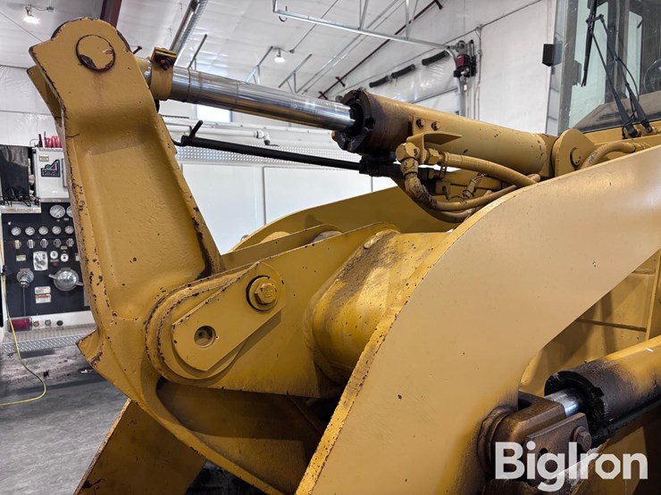 caterpillar-924f-image-20