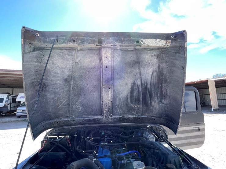 1994-jeep-wrangler-image-60