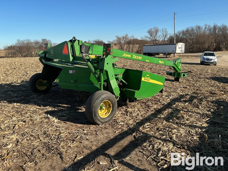john-deere-946-image-5