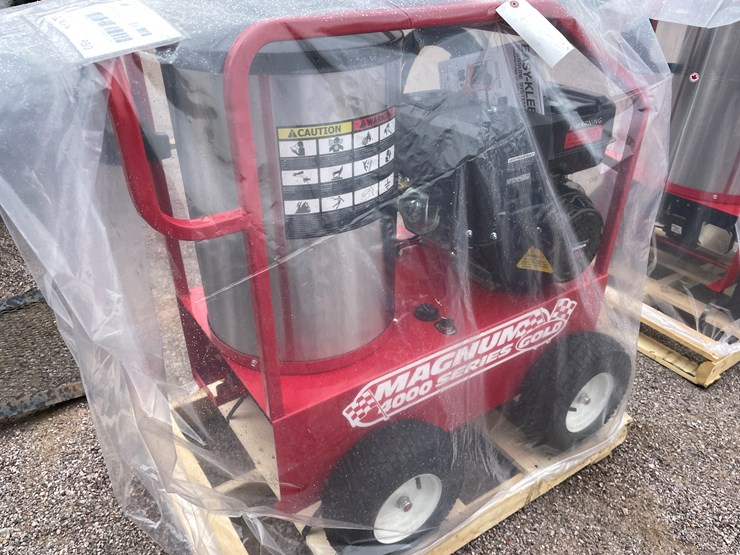 #4302-•-unused-hot-water-pressure-washer-image-12