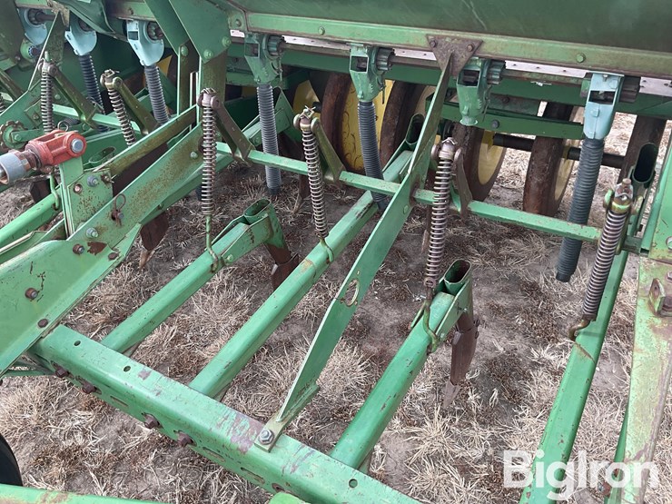 john-deere-9300-image-15