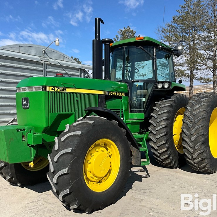 1990 JOHN DEERE 4755