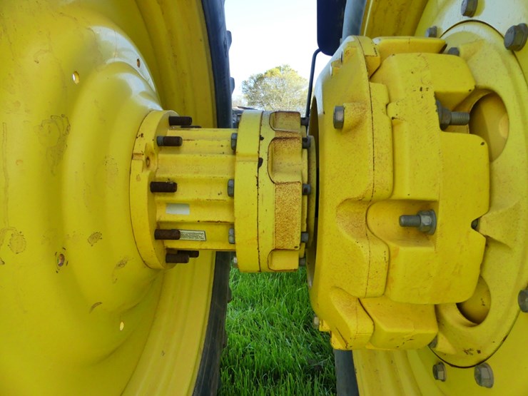 john-deere-8345r-image-9