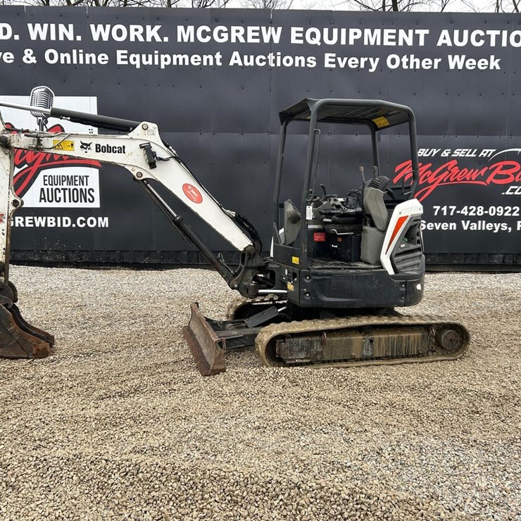 2021 BOBCAT E35