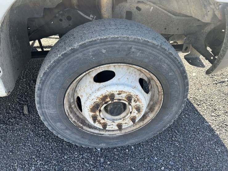 2003-ford-f550-xl-sd-image-13