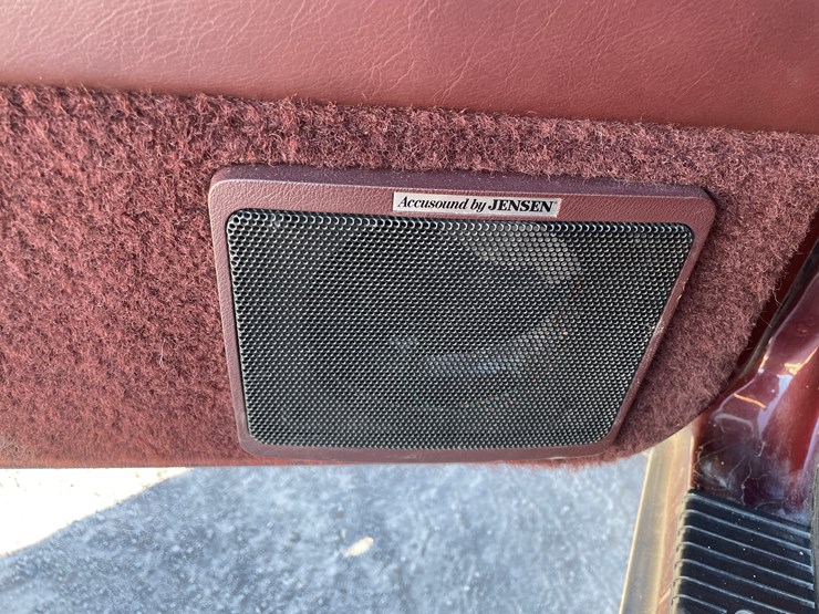 1992-jeep-cherokee-image-36