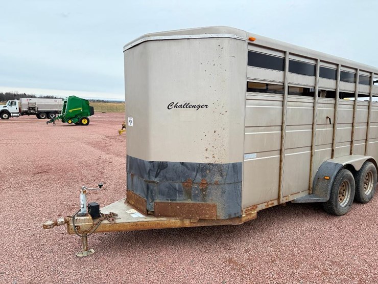 titan-trailer-image-12