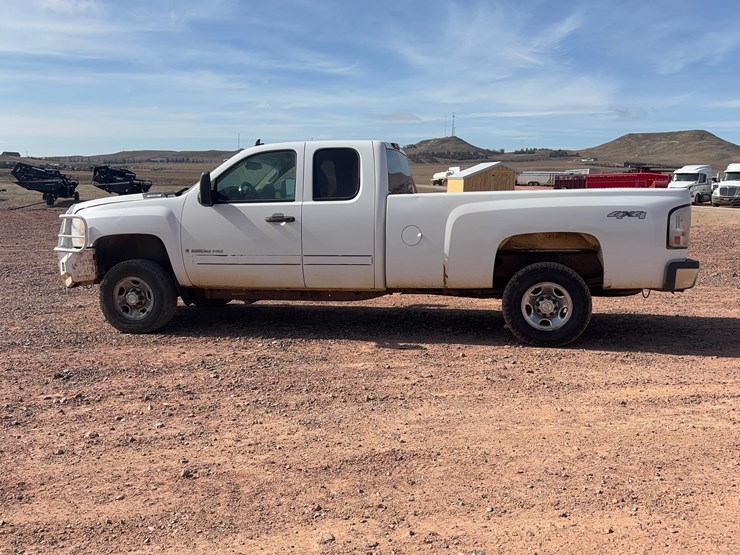 2007-chevrolet-2500-image-8