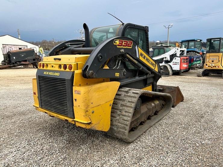 2020-new-holland-c332-image-4