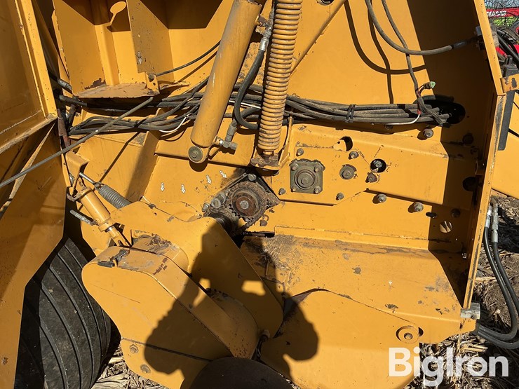 2012-vermeer-605-image-17