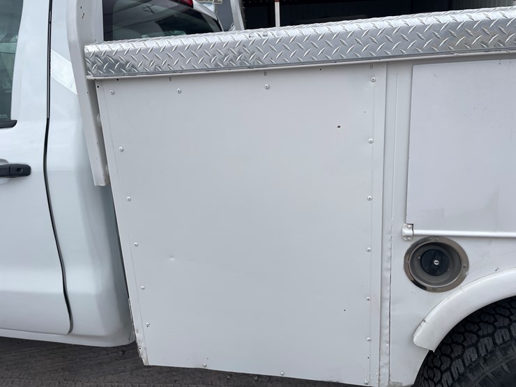 2015-chevrolet-silverado-2500-image-48