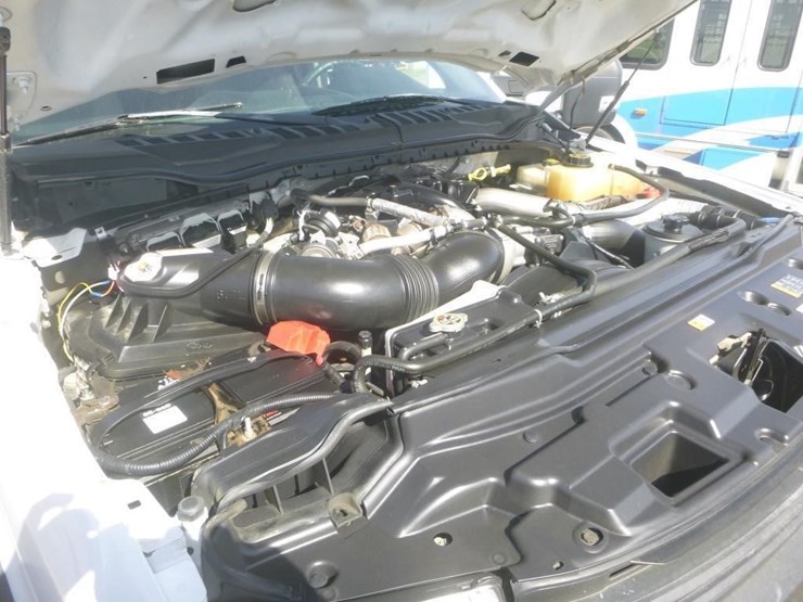 2018-ford-f550-image-14