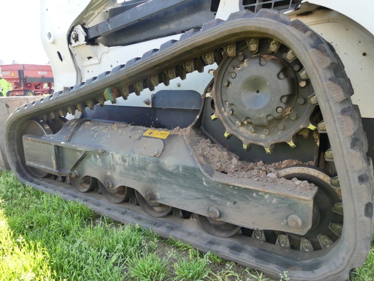 2024-bobcat-t650-image-6