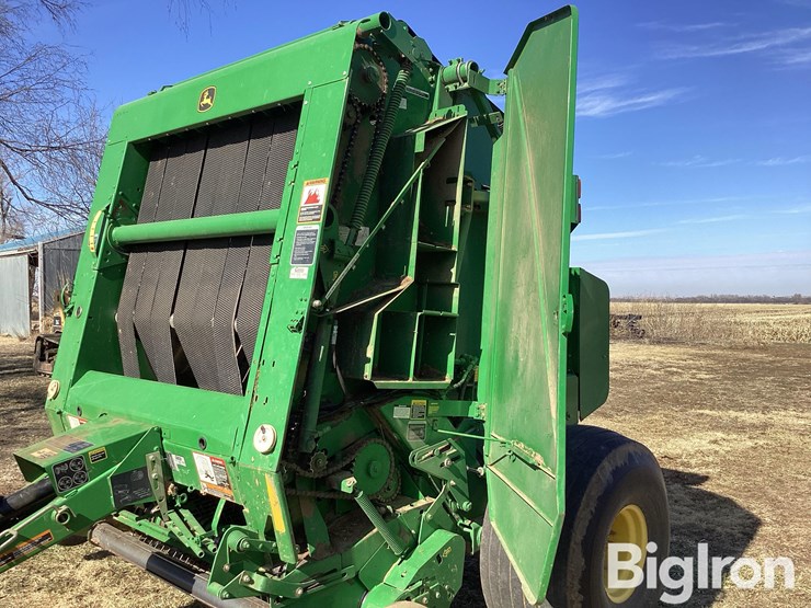 2010-john-deere-568-image-20