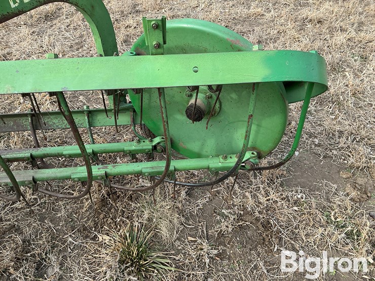 john-deere-350-image-14