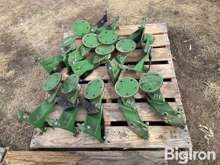 coulter-hubs-&-arms-image-6