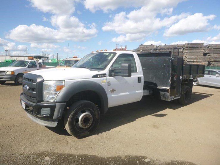 2012-ford-f550-image-1