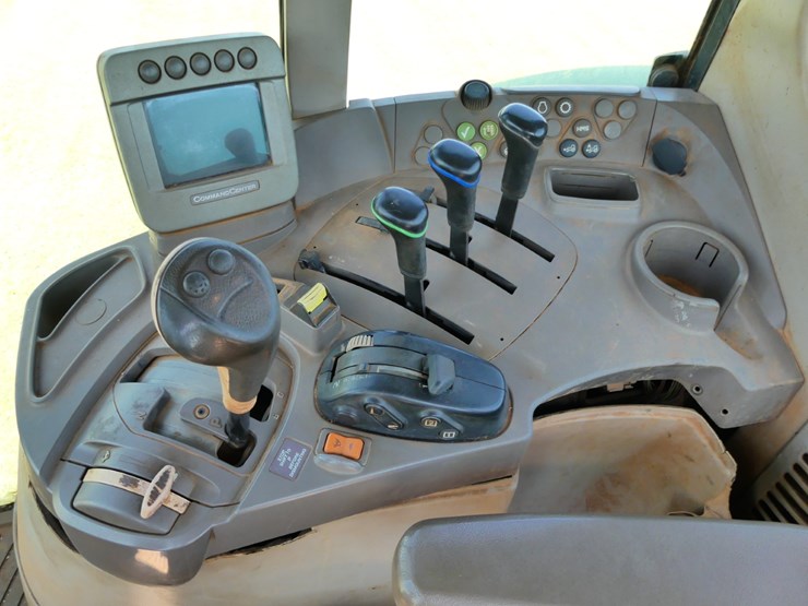 2010-john-deere-7330-premium-image-11