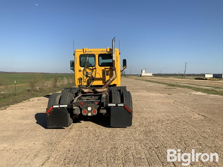 2016-freightliner-cascadia-125-image-6