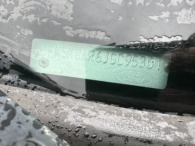 2018-ford-explorer-image-9