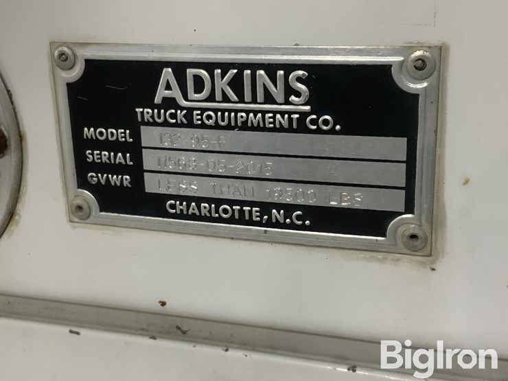 2015-ford-f550-xl-image-18