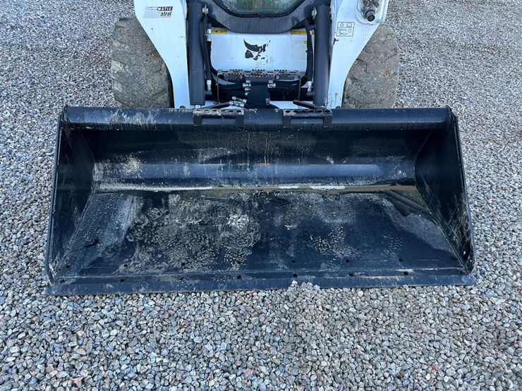 2022-bobcat-s590-image-9