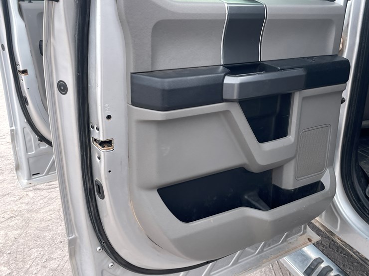 2017-ford-f250-image-70