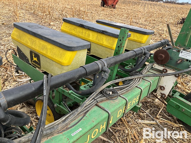 john-deere-7300-image-13