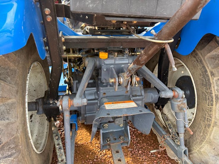 new-holland-tc29d-image-25