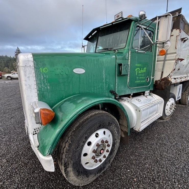 1994 PETERBILT 378