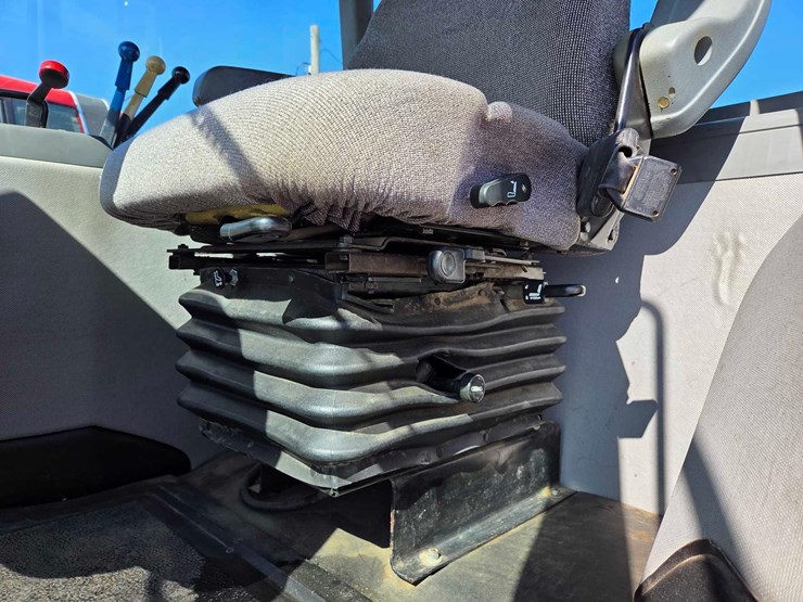 case-ih-7110-image-9