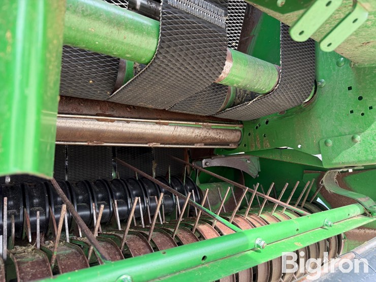 2023-john-deere-560m-image-20