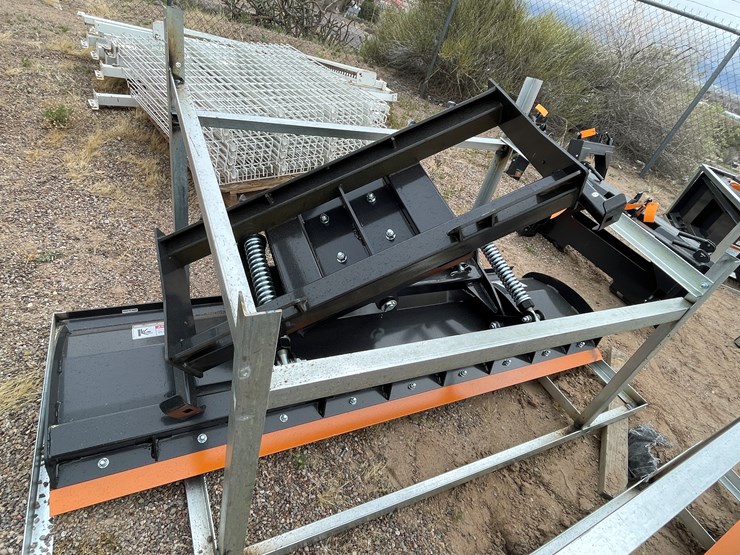 #4329-•-unused-2026-wolverine-skid-steer-dozer-blade-image-7