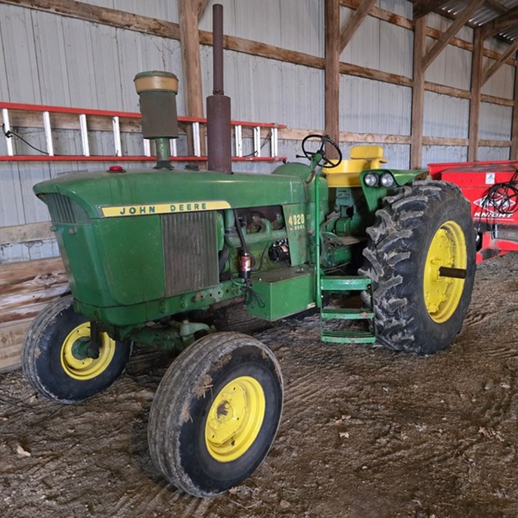 JOHN DEERE 4020