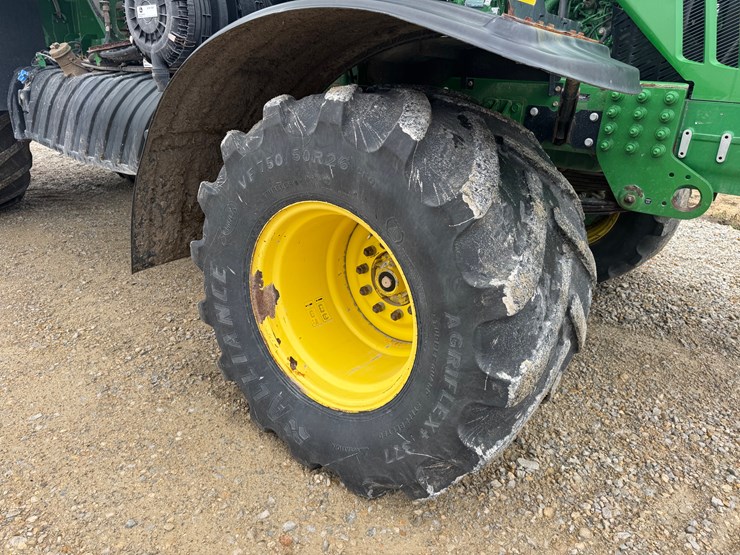 2019-john-deere-f4365-image-15