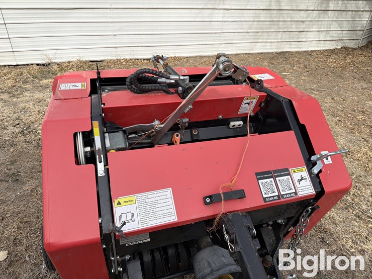 2022-ibex-tx31t-round-baler-image-11